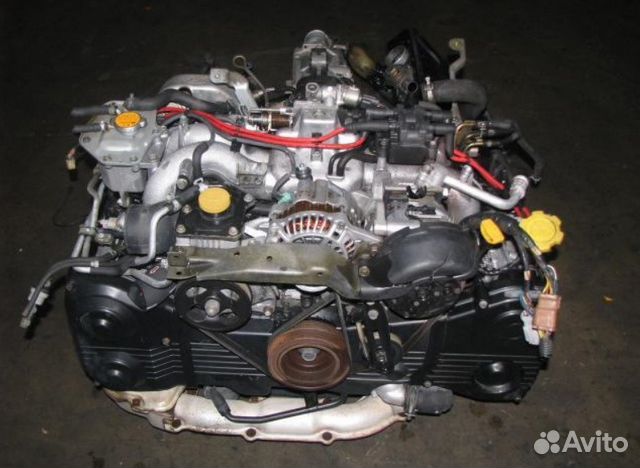 Двигатель контрактный EJ205 2.0 L subaru forester