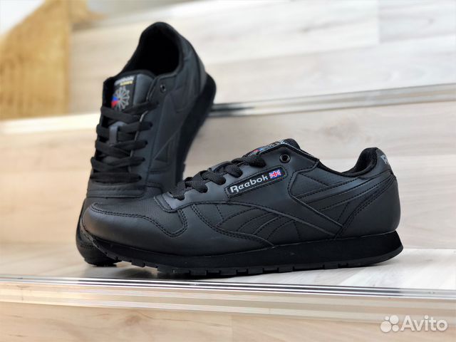 Кроссовки Reebok Classic (41-42 размер)