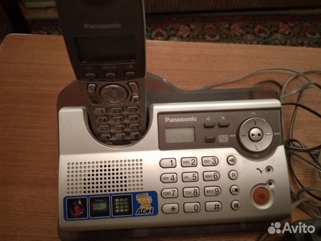 Цифровой беспроводной телефон