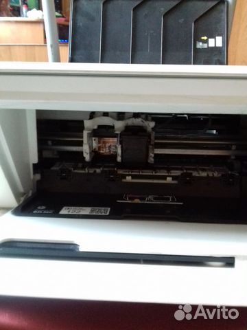 Продам принтер HP Deskjet 1050