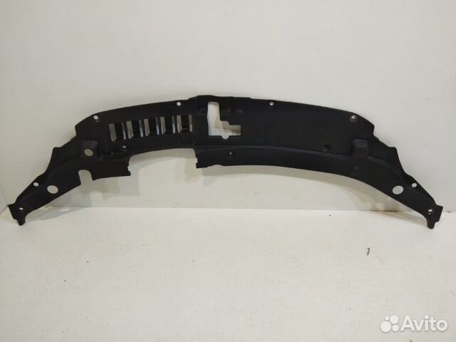 Накладка замка капота передняя верхняя Toyota