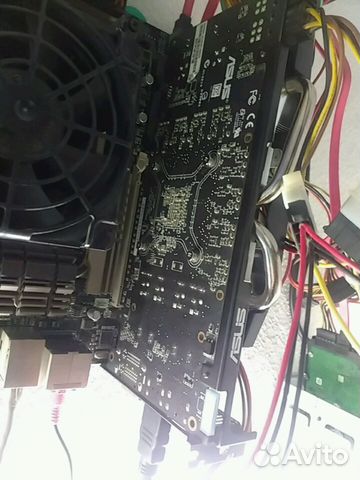 Видео карта radeon6750 1гб