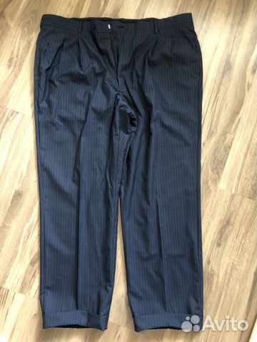 Костюм Burberry 54/56размер Костюм Burberry 54/56размер
