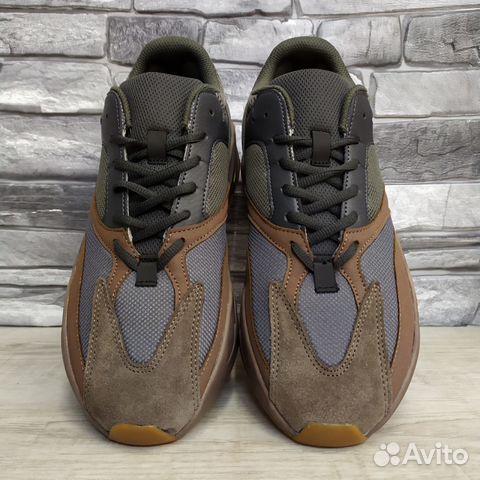 Кроссовки Adidas 700 B75576 Кроссовки Adidas 700 B75576