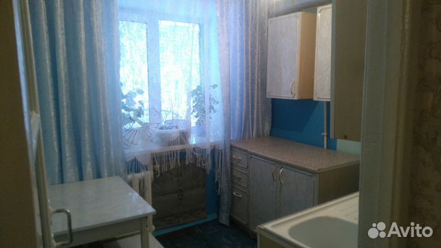 1-к квартира, 32 м², 1/4 эт.