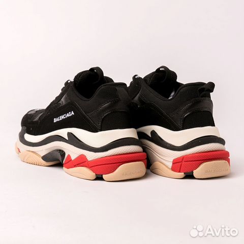 Кроссовки Balenciaga Triple S, черный, размер 45 Кроссовки Balenciaga Triple S, черный, размер 45