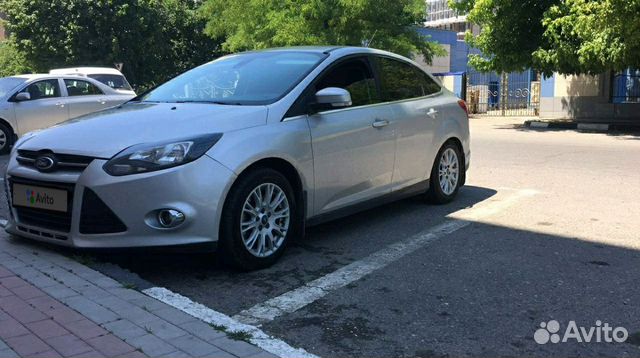 Ford Focus 2.0 AMT, 2012, битый, 220 000 км