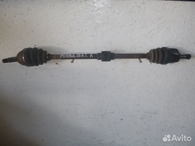 Привод передний правый Mitsubishi Mirage 1.8