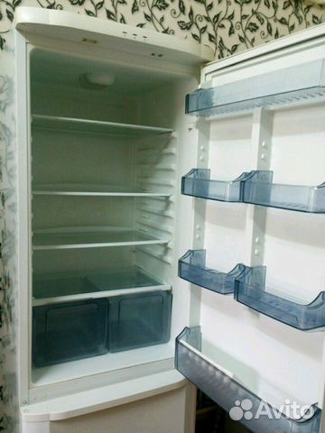 Продается холодильник Vestel