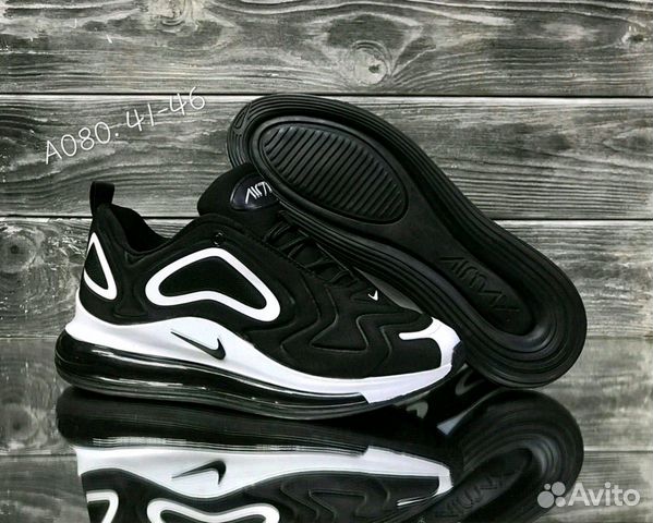 Кроссовки новые Nike Кроссовки новые Nike