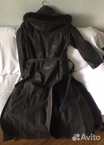 Пальто кожаное зимнее