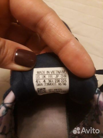 Кроссовки Adidas р.37 Кроссовки Adidas р.37