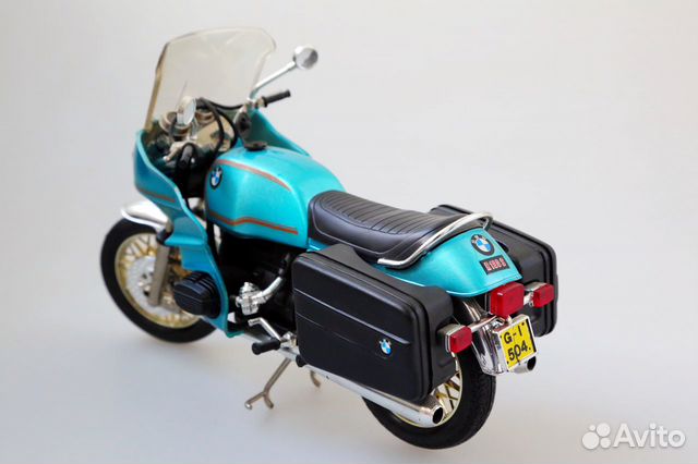 Модели мотоциклов BMW R-100 RT и Custom Classic Модели мотоциклов BMW R-100 RT и Custom Classic