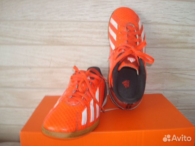 Футзалки adidas, р-р33,длина стельки 22см