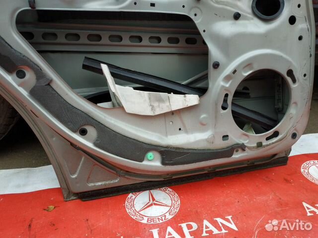 Дверь задняя левая Mercedes E-Class W211 Дверь задняя левая Mercedes E-Class W211