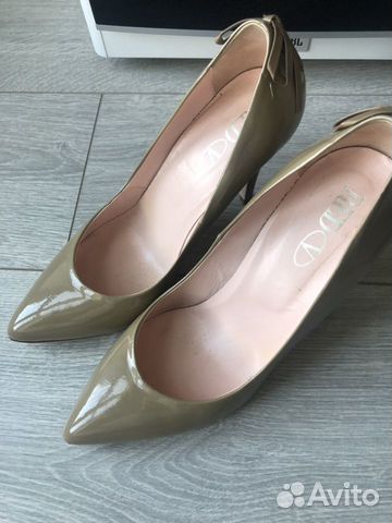 Туфли-лодочки Red Valentino оригинал Туфли-лодочки Red Valentino оригинал