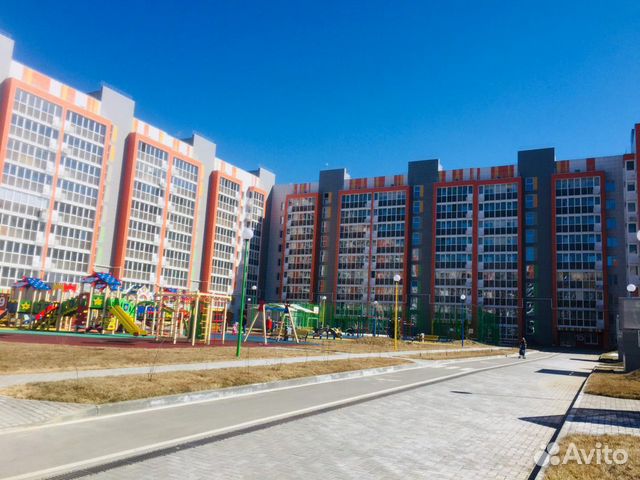 1-к квартира, 42 м², 1/10 эт. 1-к квартира, 42 м², 1/10 эт.