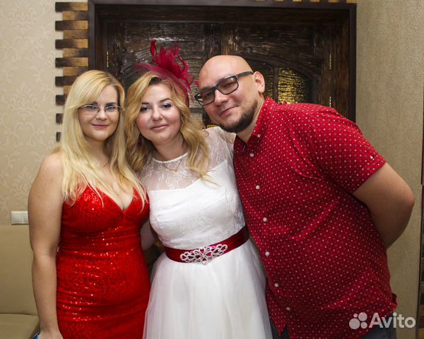 Ведущая Тамада на свадьбу + DJ +оборудование Ведущая Тамада на свадьбу + DJ +оборудование