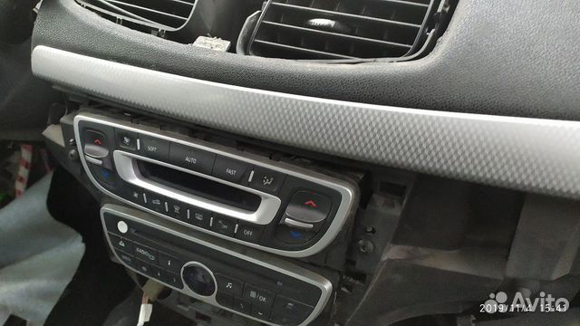 Блок управления климатом Renault Fluence Блок управления климатом Renault Fluence