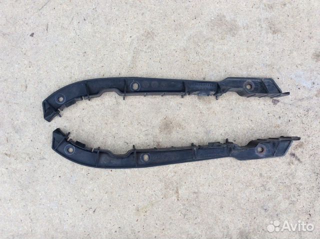 Крепление заднего бампера Mercedes w251 R Крепление заднего бампера Mercedes w251 R