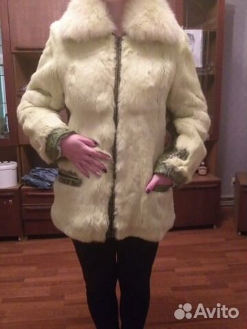 Продаю шубу из натурального меха, кролик- песец,ра Продаю шубу из натурального меха, кролик- песец,ра