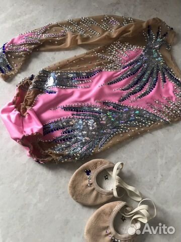 Продам купальник для художественной гимнастики