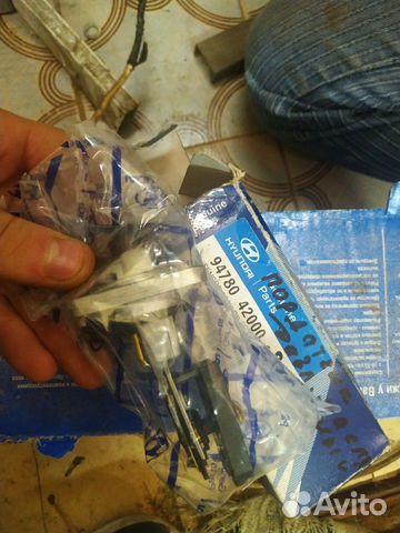 Датчик уровня масла hyundai porter OE670805