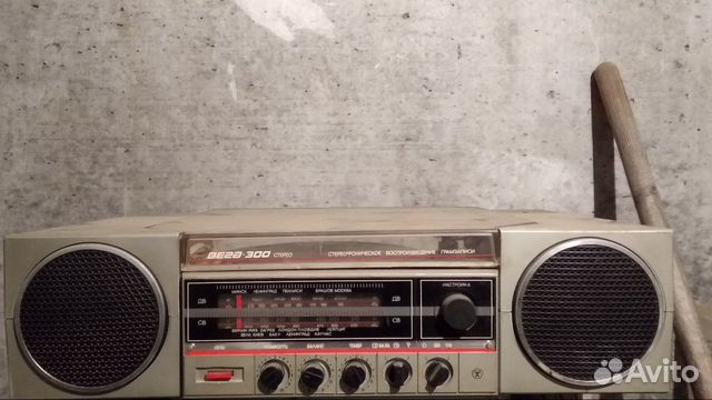 Радиола Вега 300