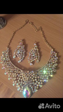 Колье и серьги