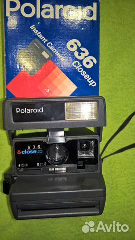 Polaroid 636 Closeup Instant Camera