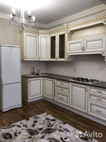 2-к квартира, 80 м², 2/10 эт.