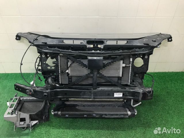 Панель радиаторов (Телевизор ) Mercedes-Benz Панель радиаторов (Телевизор ) Mercedes-Benz