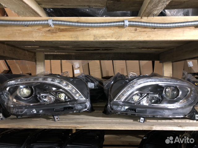 Фара Mercedes ML 166 Фара Mercedes ML 166