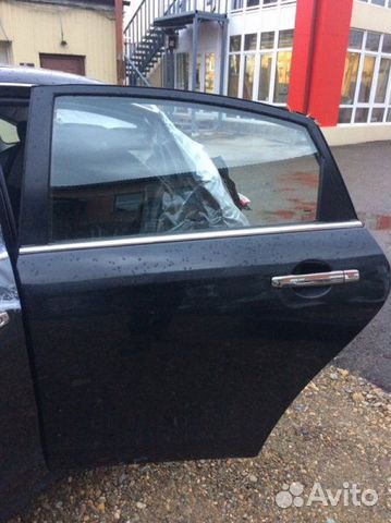 Дверь Nissan almera 2013) G15 1.6 16кл Чёрный Лево Дверь Nissan almera 2013) G15 1.6 16кл Чёрный Лево