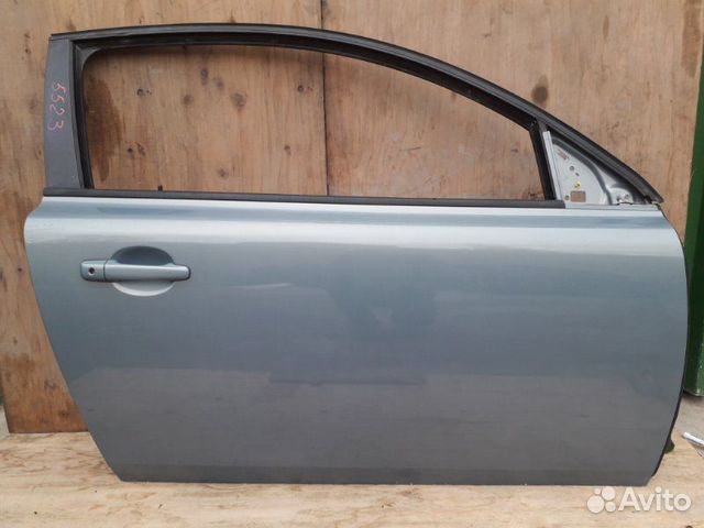 Дверь передняя правая Volvo C30 2008 Дверь передняя правая Volvo C30 2008