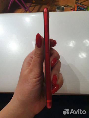 iPhone 8 256gb red