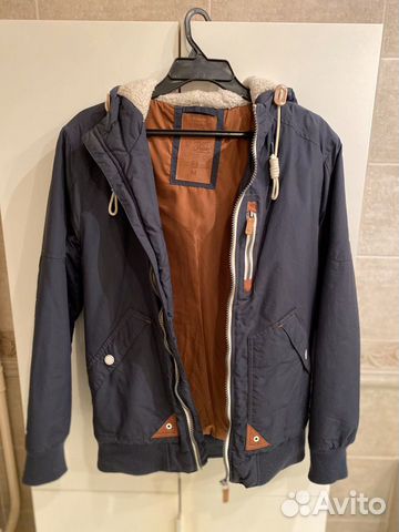 Куртка демисезонная Reserved, размер М Куртка демисезонная Reserved, размер М