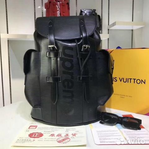 Рюкзак Louis Vuitton Supreme Черный Lv Christopher Рюкзак Louis Vuitton Supreme Черный Lv Christopher