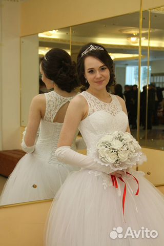 Свадебное платье