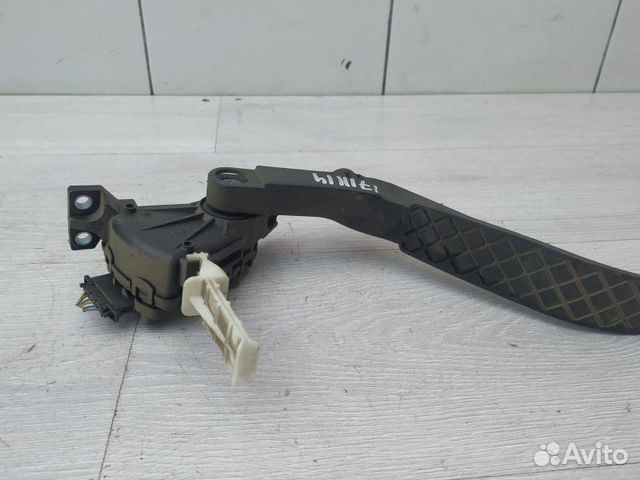 Педаль газа 7L0723507D Audi Q7 (4L) 2005-2015