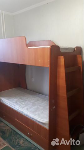 Двухъярусная кровать Двухъярусная кровать