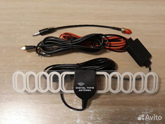 Цифровая активная тв антенна в автомобиль Цифровая активная тв антенна в автомобиль