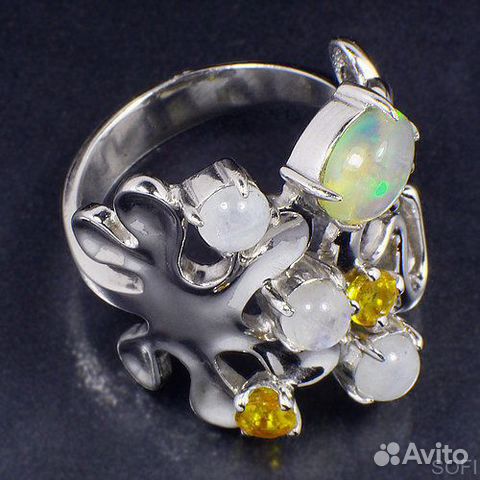Серебряное кольцо с опалом и фианитом натуральным