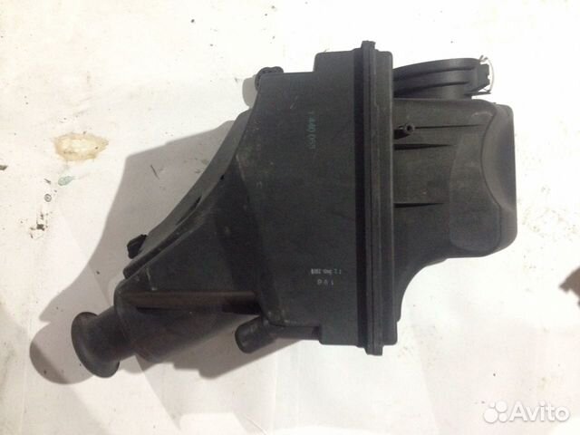 Корпус воздушного фильтра BMW е38 e39