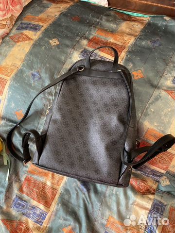 Рюкзак женский Guess