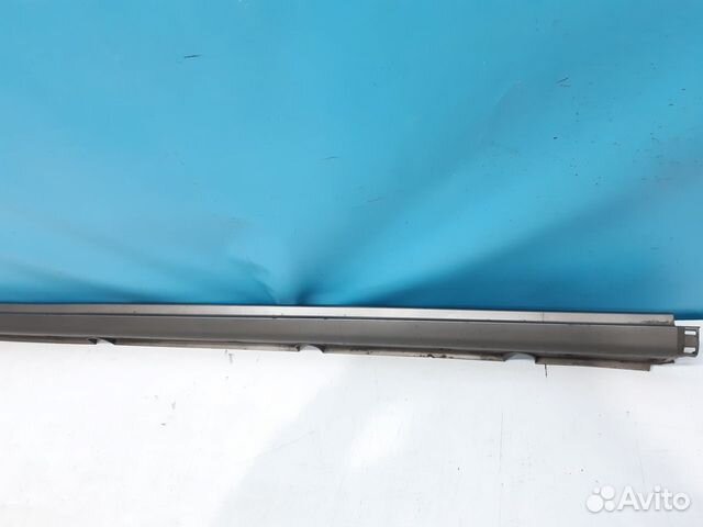 Накладка порога правая Hyundai Grand Starex 1