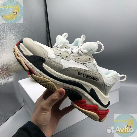 Кроссовки Balenciaga Triple S Кроссовки Balenciaga Triple S
