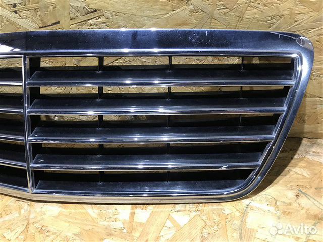 Решетка радиатора Mercedes-Benz E-Class W210 W210 Решетка радиатора Mercedes-Benz E-Class W210 W210