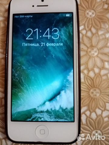 Телефон iPhone 5