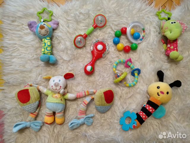 Пакет с игрушками для малышей